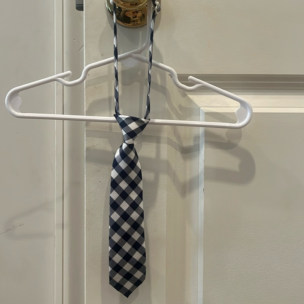 Navy and white tie 6-18 months